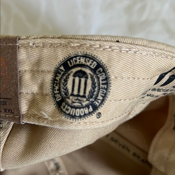 Vanderbilt University Fitted Baseball Hat - Picture 8 of 8